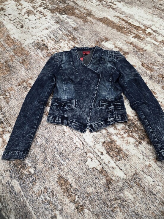 Vero Moda Jackets & Blazers - Vero Moda NWT Odelia Acid Wash Denim Blazer Jacket Asymmetric XS 34 Y2K